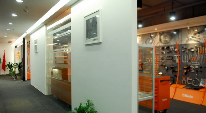 �k�����b���OӋЧ���D